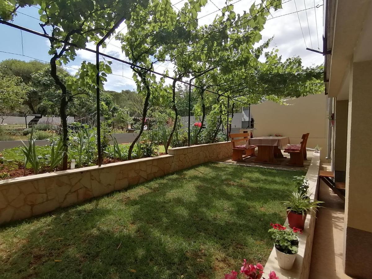 Apartment Oliva PUY Eksteriør bilde